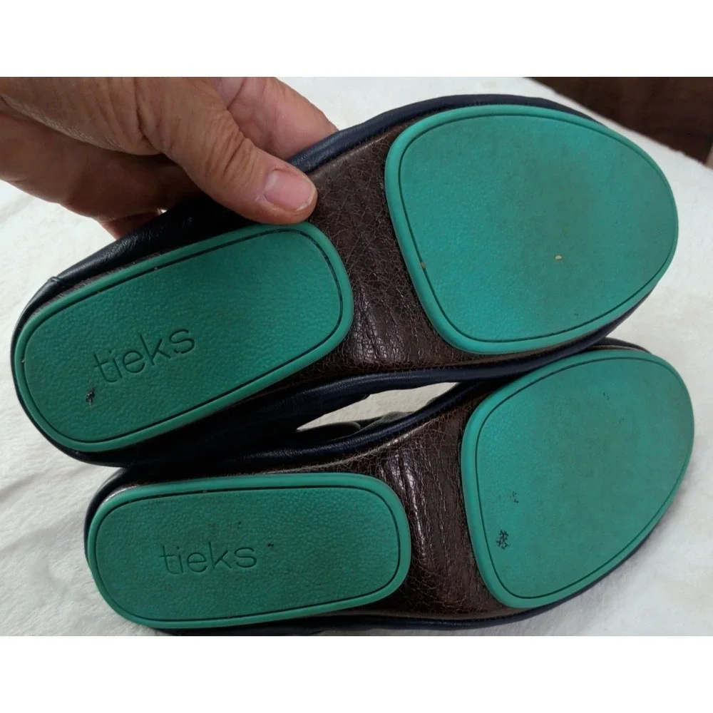 Tieks Navy Leather Ballet Flat with Teal Sole